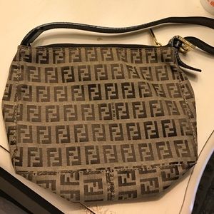 AUTH Fendi small shoulder bag